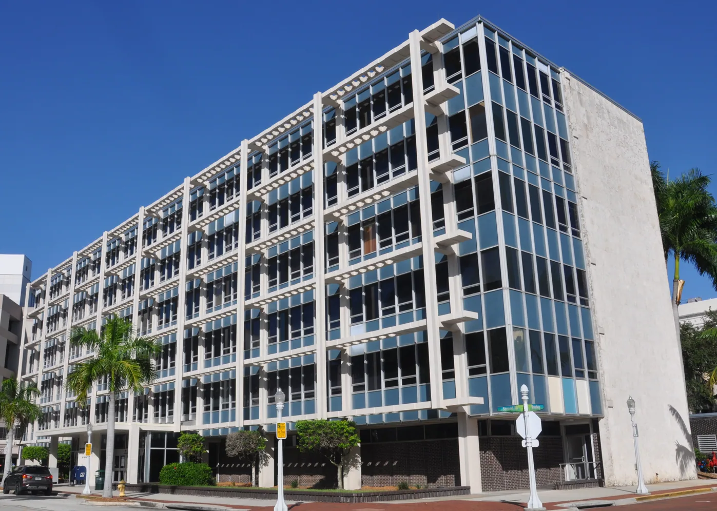 Office Building Roofing in Thousand Oaks, CA