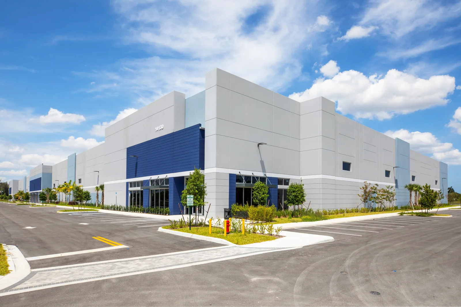 Warehouse Roofing in Thousand Oaks, CA