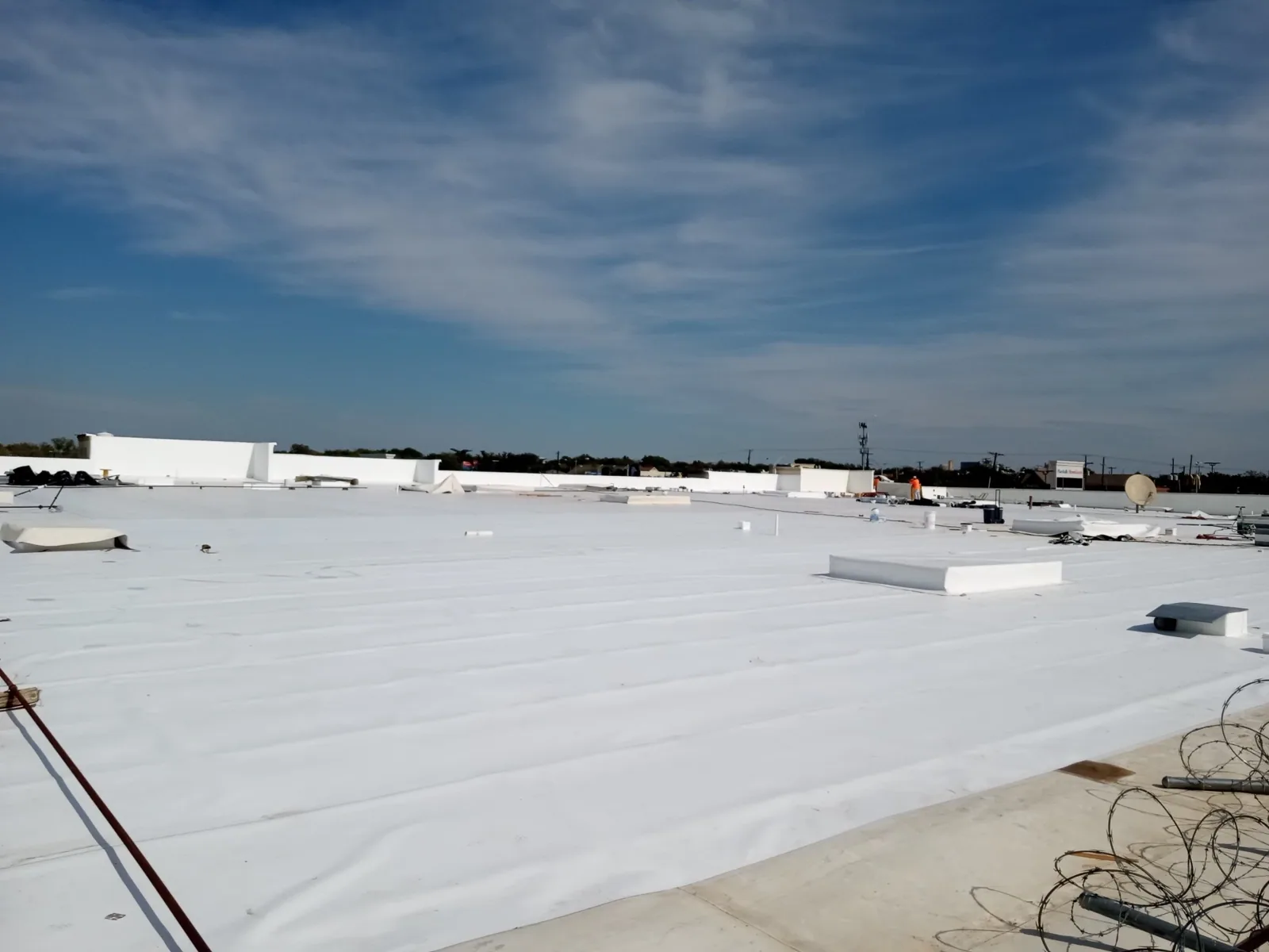 Single-ply roof system in Thousand Oaks, CA
