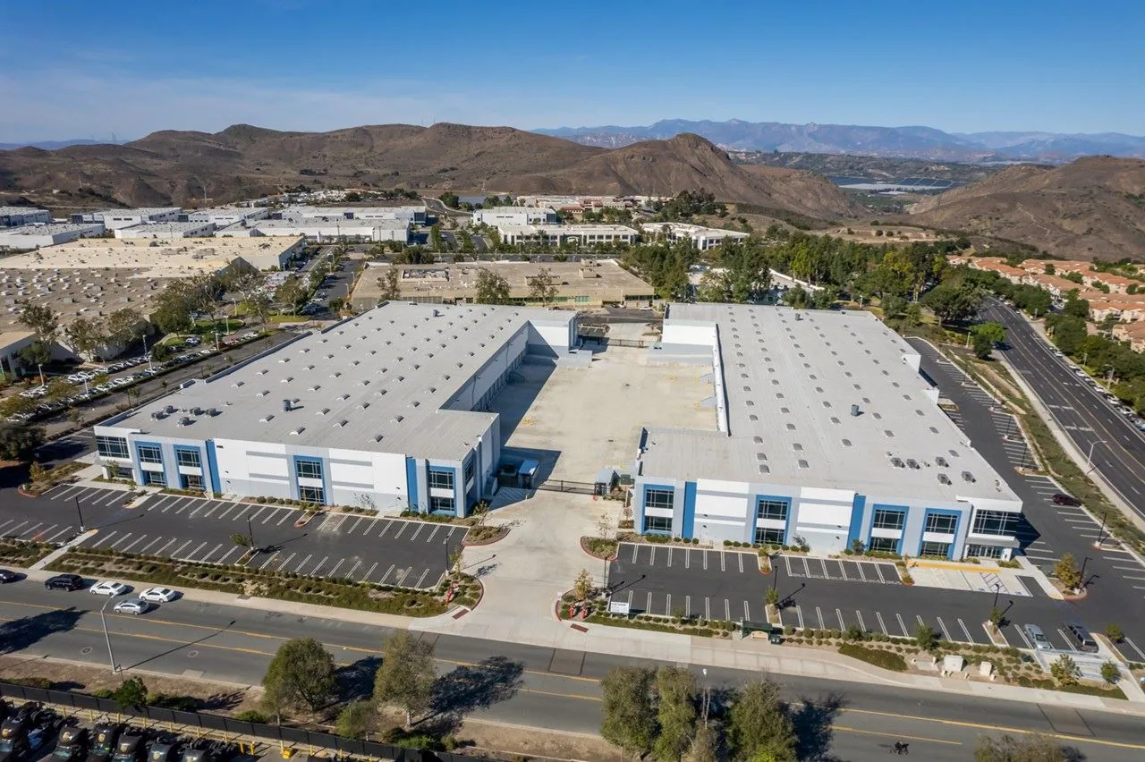 Commercial Roofing in Rancho Conejo Industrial Park, Thousand Oaks, CA